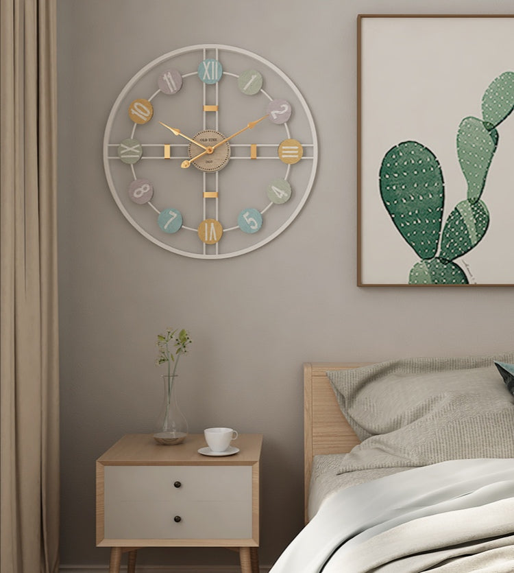 White roman & numeric wall clock